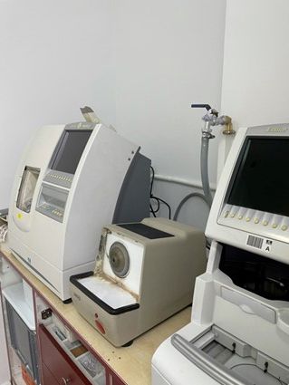 Óptica Los Sitios equipos de oftalmología 